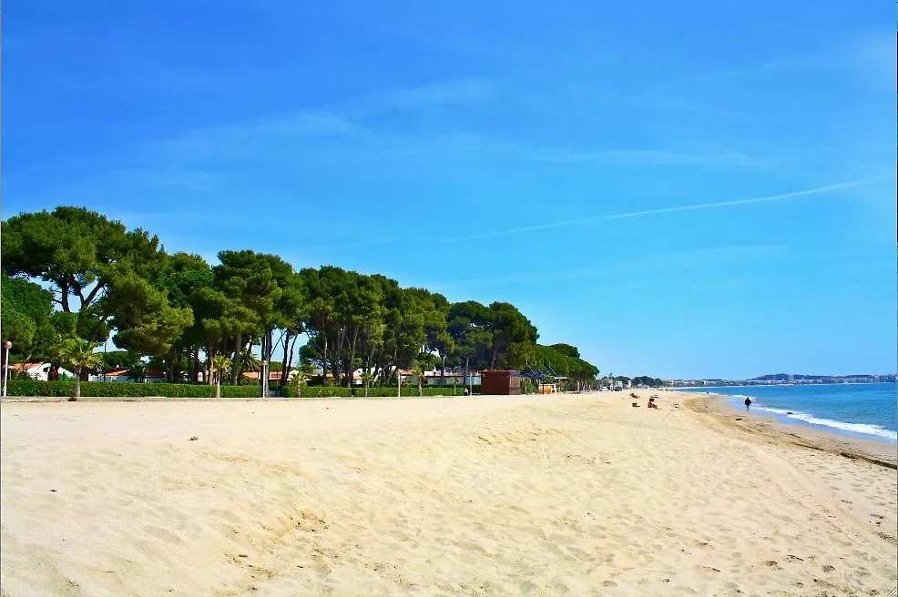 Holiday home Lovely Villa Next To The Beach Cambrils